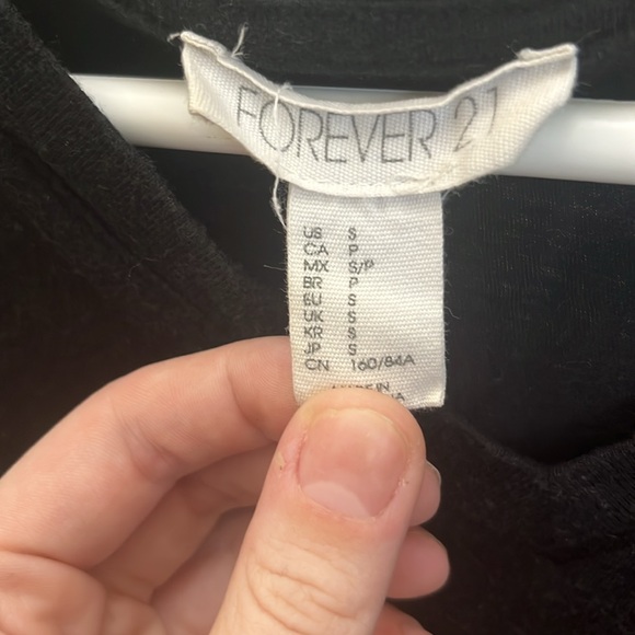 ✨🆕BNWOT!Forever21 & Bass Co. Basic Style Clothes Set!Long &Short Sleeves & Tanks - Picture 5 of 16